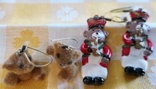 2 Pair of Teddy Bear Pierced Earrings Wire Pendants Solidier Playing Horn Fuzzy