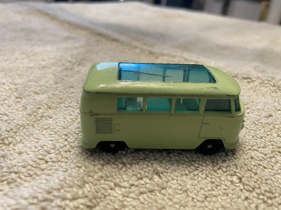 火柴盒 Lesney VW Caravette 巴士 34 号 — 第 3/4 张图片