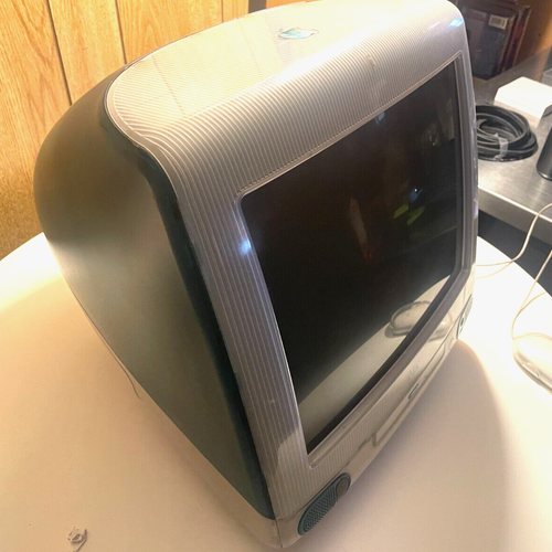 iMac G3 Bondi - 233 MHz OC'ed @ 300 MHz 256MB RAM 8MB VRAM OS X 10.4.8 Tiger VG+