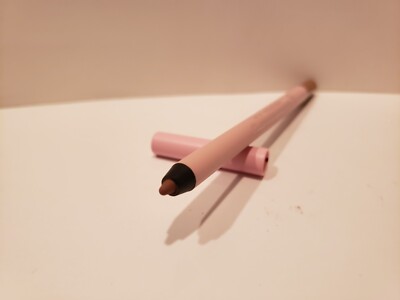 Kylie Jenner ~ Lip Liner Pencil ~ #703 Dolce K ~ 0.039 oz ~ NWOB