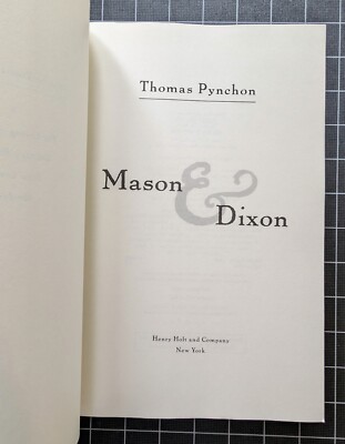洋書 ピンチョン Mason & Dixon 1997年版【古本】 Mason & Dixon by Thomas Pynchon 1997 Hardcover 1st First Edition