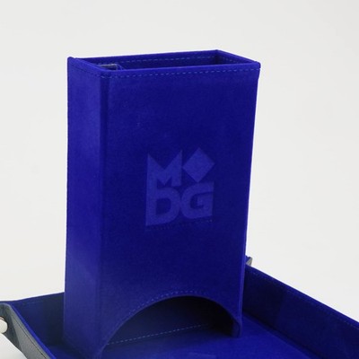 Fold Up Velvet Dice Tower: Blue (US IMPORT)