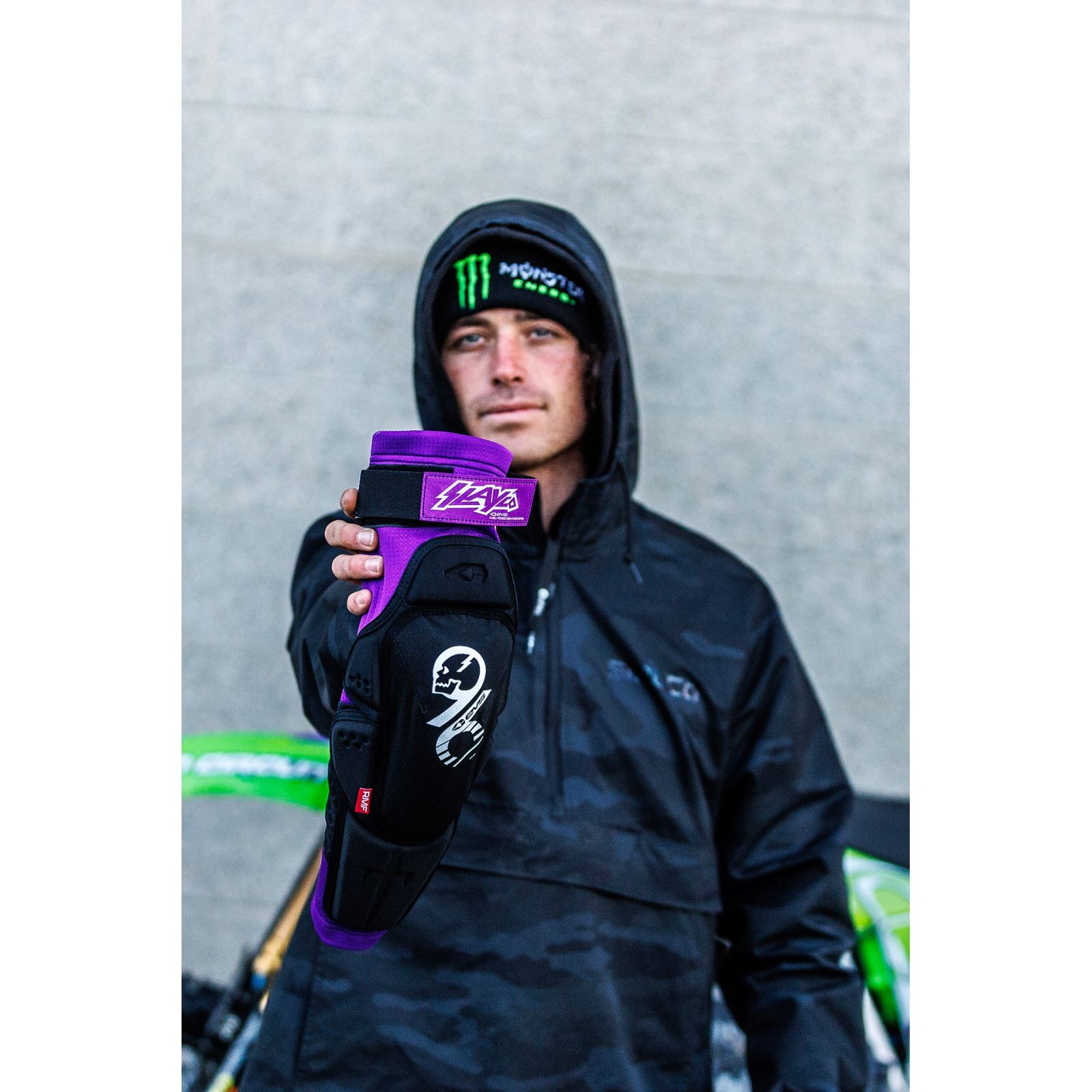 EVS Sports SLAYCO96 KNEE PAD LG/XL SLAY96K-L/X