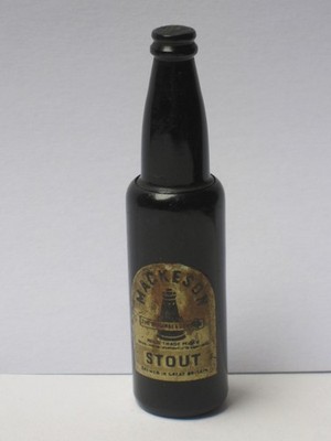 SUPERB RARE VINTAGE MACKESON STOUT MINIATURE ADVERTISING PENCIL