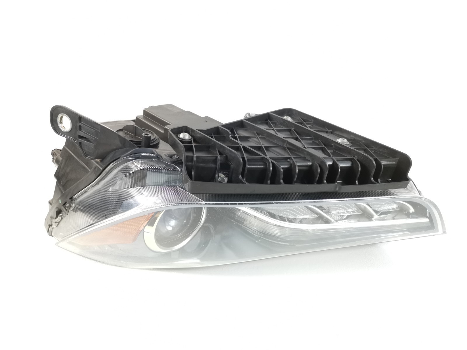 Maserati Ghibli 2017  Front Left Side Adaptive Xenon Headlight 670038241 OEM