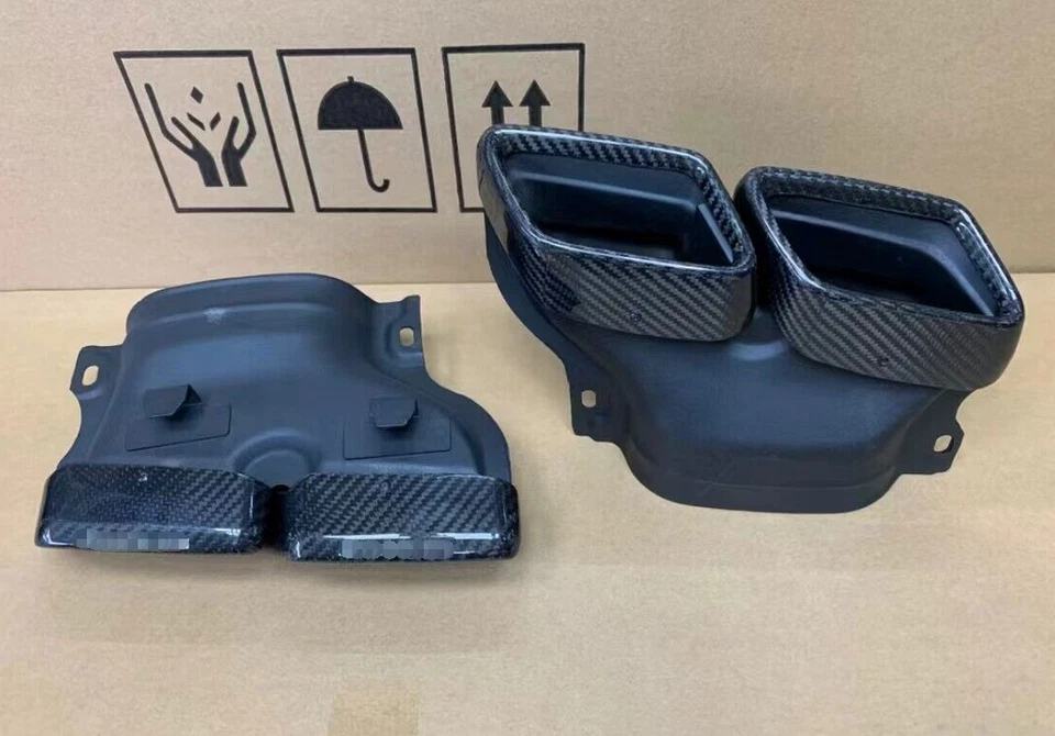 Nuevas puntas silenciadoras de tubo de escape trasero de fibra de carbono para Mercedes Benz C63 E63 GT 63S Foto 3 de 4