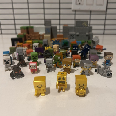 Minecraft Early Series Mini Figures Lot (48) + Gold Chase Figures + 3 Playsets