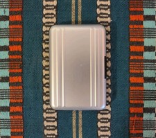 Aluminum SD Memory Card Storage Case 8 Cards Like New Used Excellent Condition