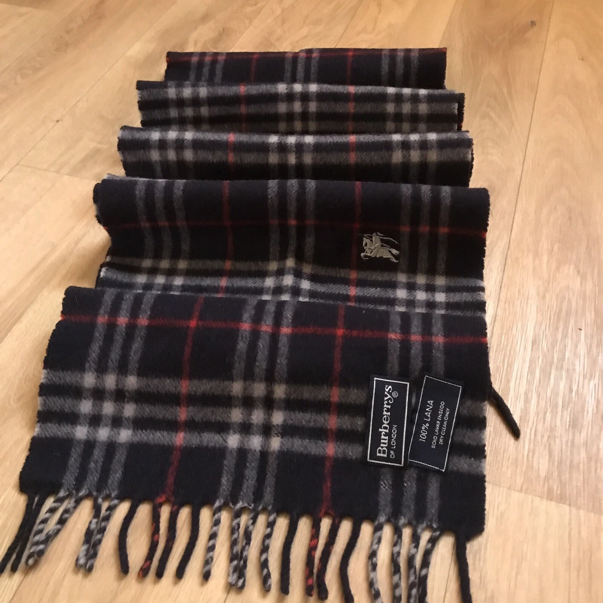 Vintage burberry top wool scarf