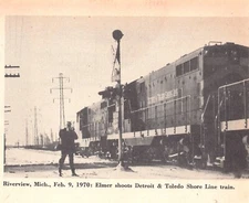 Riverview Michigan Detroit & Toledo Shore Line Train '70 5" x 4" Vtg Mag Excerpt