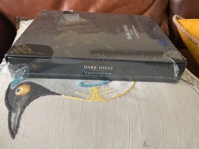 専用出品★Dark Souls Trilogy Compendium 25th Dark Souls Trilogy Compendium 25th Anniversary Edition: Future