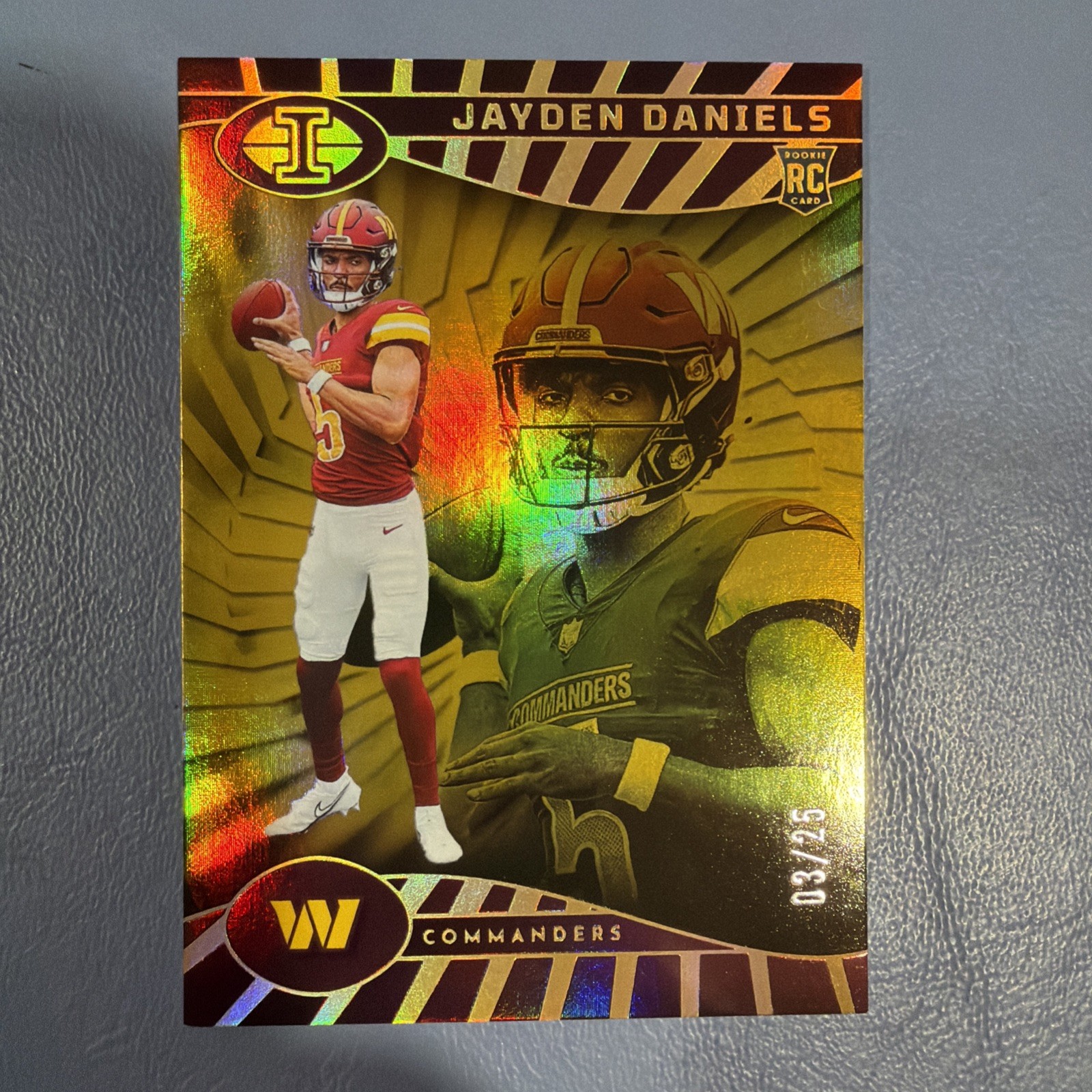 2024 Panini Illusions Football Jayden Daniels #93 Gold RC 3/25