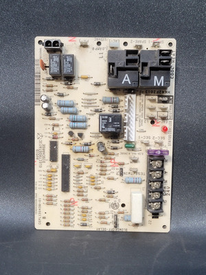 Carrier Bryant CEPL130438-01 Furnace Control Circuit Board HK42FZ013