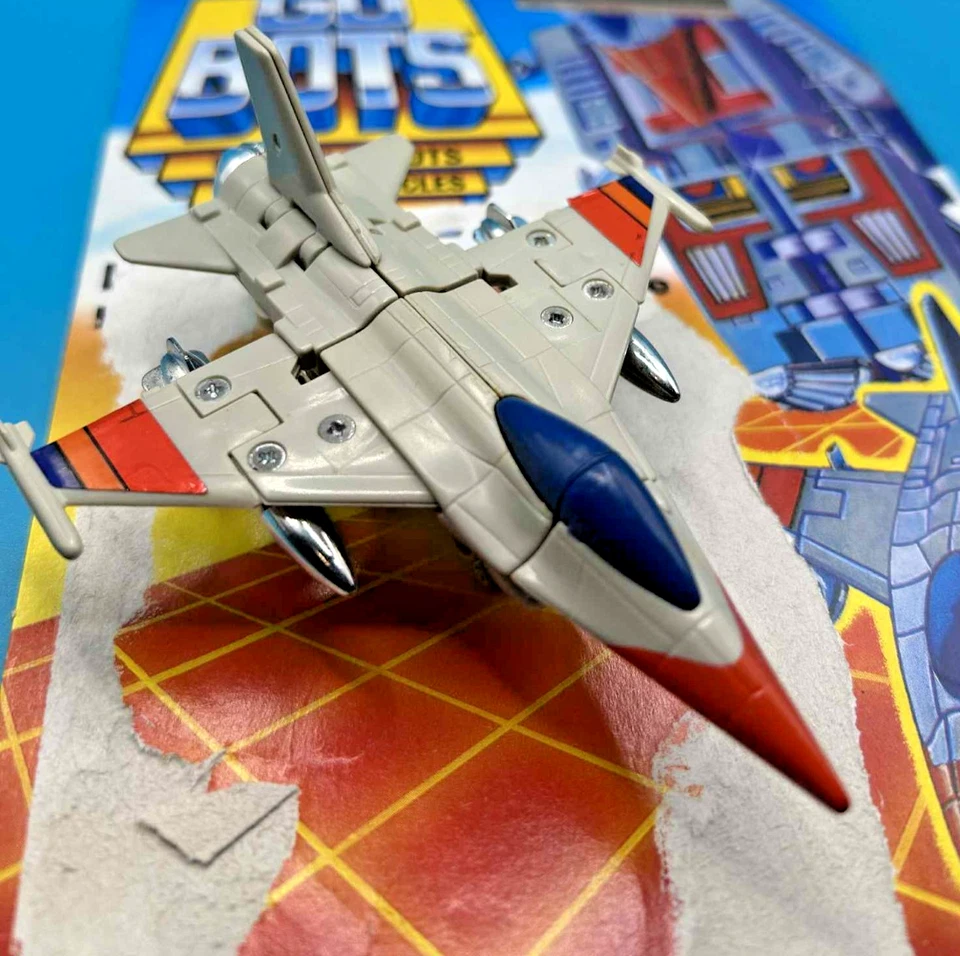 De colección Bandai Tonka Gobots MR-49 Heat Seeker F-16 Tarjetero Completo Alta Calidad Foto 2 de 3