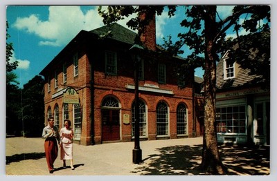 Howard Johnsons Restaurant Duke Gloucester Street Williamsburg Virginia Postcard