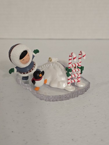 Hallmark Keepsake Frosty Friends Ornamenti (2) Festa Invernale e Frosty Friends - Foto 21 di 24