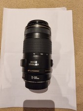 Canon EF 70-300mm f/4-5.6 IS USM lens + excellent