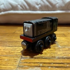 Learning Curve Diesel Thomas & Friends Wooden Railway Train Toy Engine Magnetic