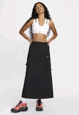 Nike Womens Mid Rise Convertible Skirt Black Cargo Womens Sizes FV7503-010