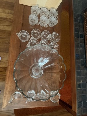Vintage R.H. Stearns Boston Lg 14'' Glass Punch Bowl Set - 17 Cups & Original Box