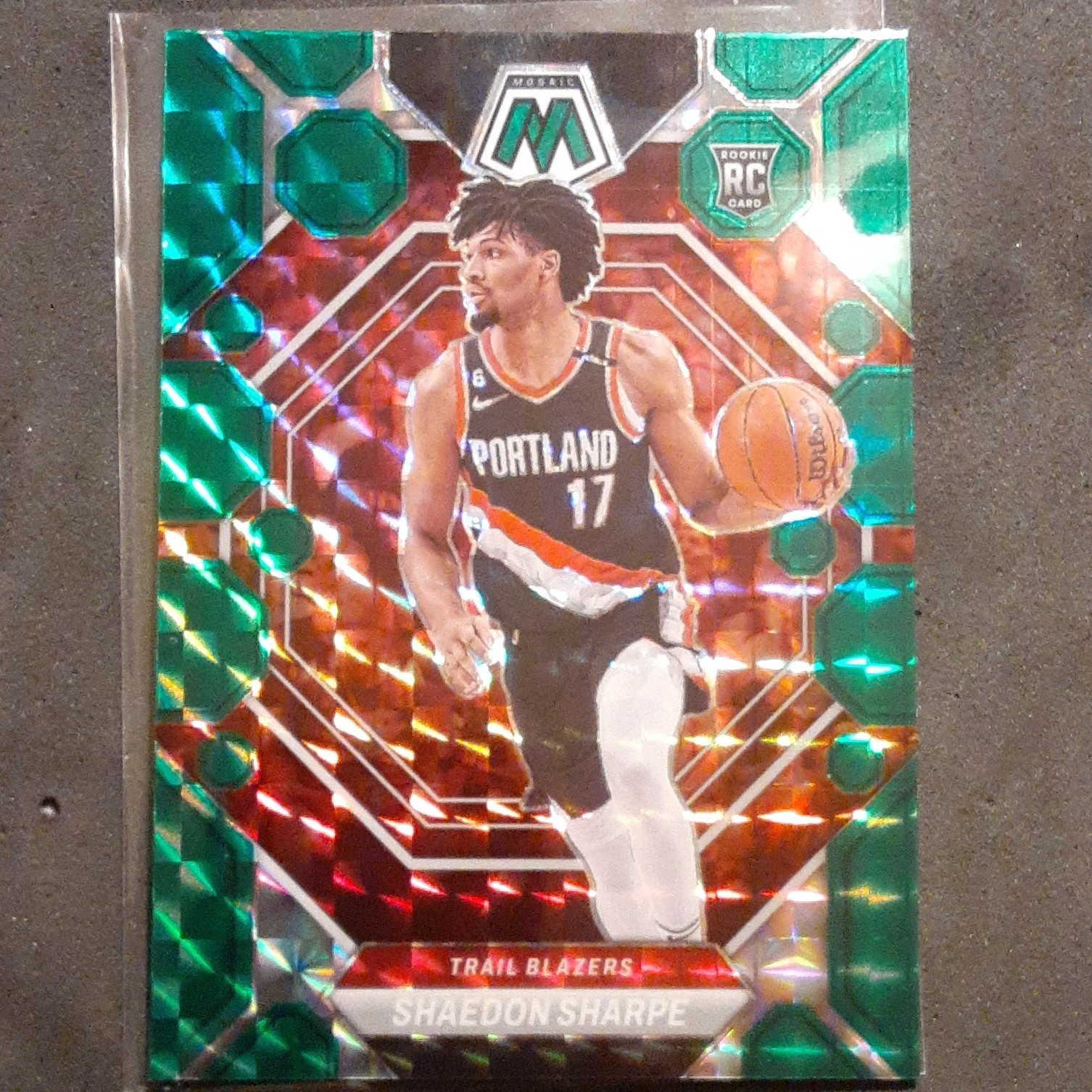 Panini Mosaic 2022-23 Green Mosaic Prizm Shaedon Sharpe Rookie #213 Blazers