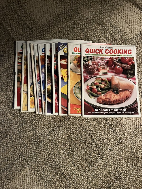 LOT Of 11 TASTE OF HOME Quick Cooking MAGAZINES 