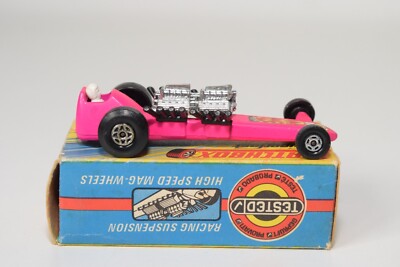 ミニカー MATCHBOX Superfast Slingshot Dragster A94 1:64 3 INCH MATCHBOX SUPERFAST 64 SLINGSHOT DRAGSTER PINK NMIB