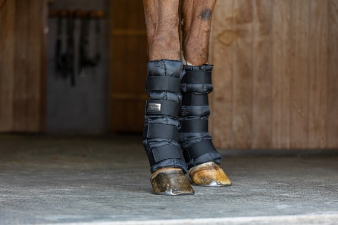 Guêtres rafraîchissantes Covalliero pour cheval tendon protection fraîcheur