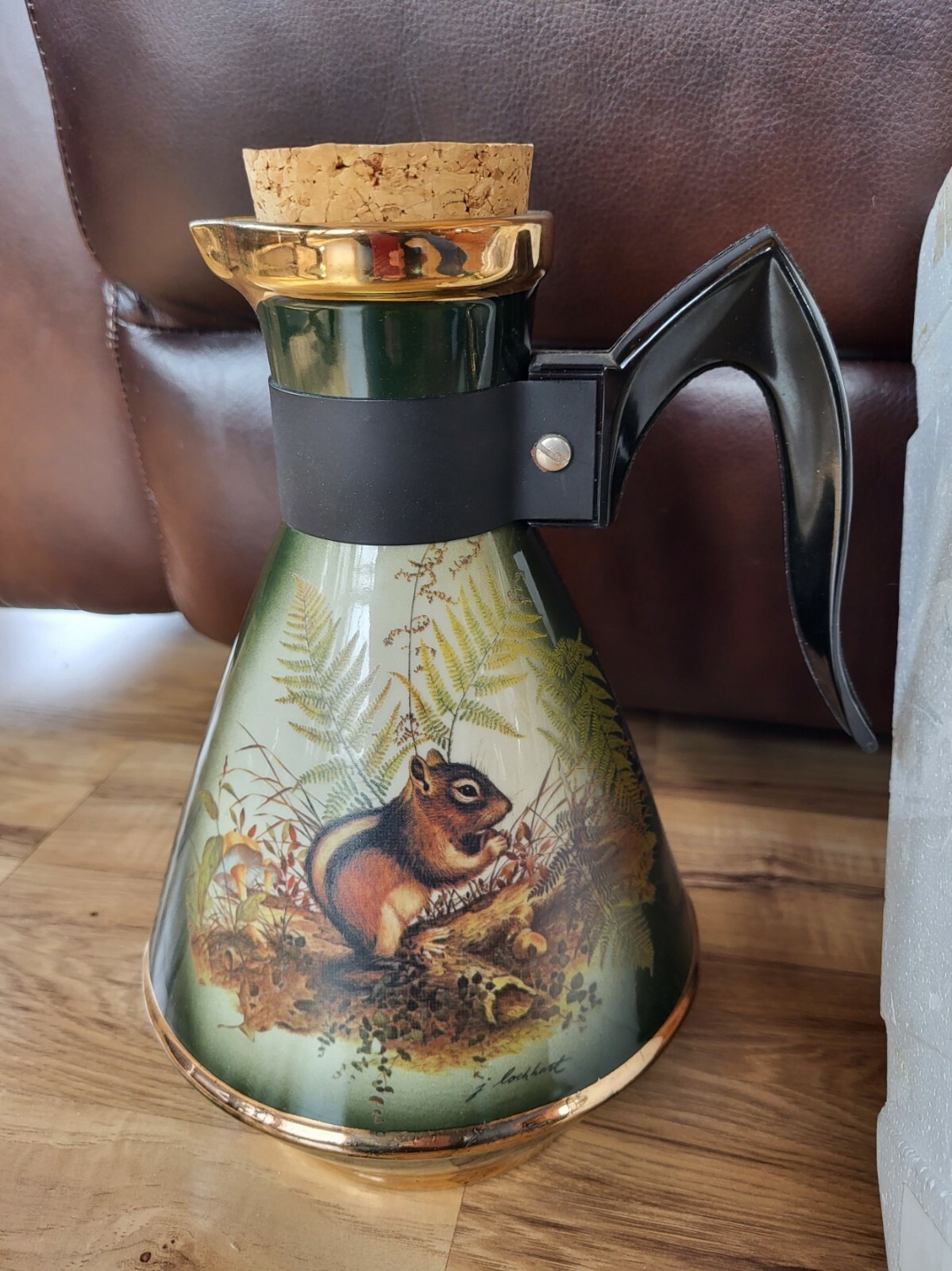 Vintage 1976 Creations Jim Beam Litho James Lockhart Squirrel Decanter & Mugs