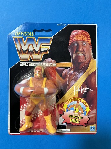 HULK HOGAN Hasbro WWF series 2 Action Figure Carde...