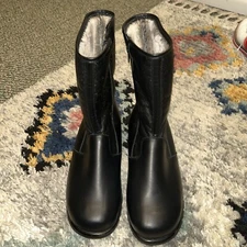 TOE WARMERS CANADA BLACK Leather FUR LINED Zip up Winter BOOTS T08665 WOMEN 11
