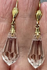 Vintage 1.6” Faceted Prism Clear Lucite Gold Tone Hinged Dangle Earrings