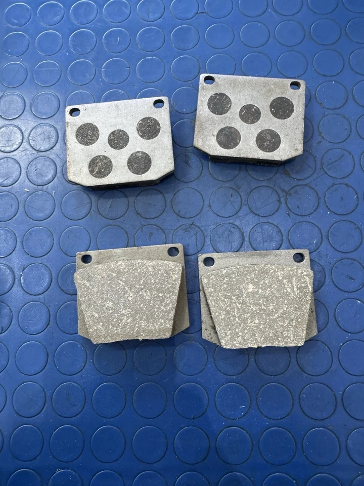 SERIE PASTIGLIE FRENO ANTERIORE FORD CAPRI ESCORT RS1600 ROVER 2000TC SC TRIUMPH - Immagine 2 di 4