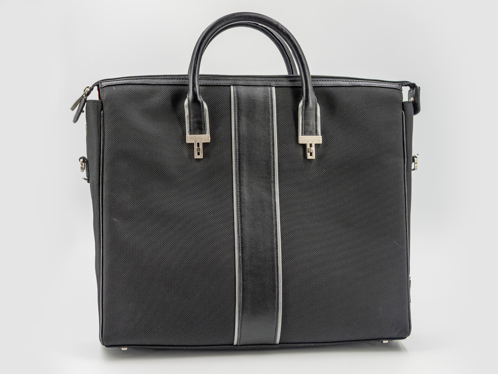 Tumi Elements Slim Briefcase – Durable Nylon/Leat… - image 2