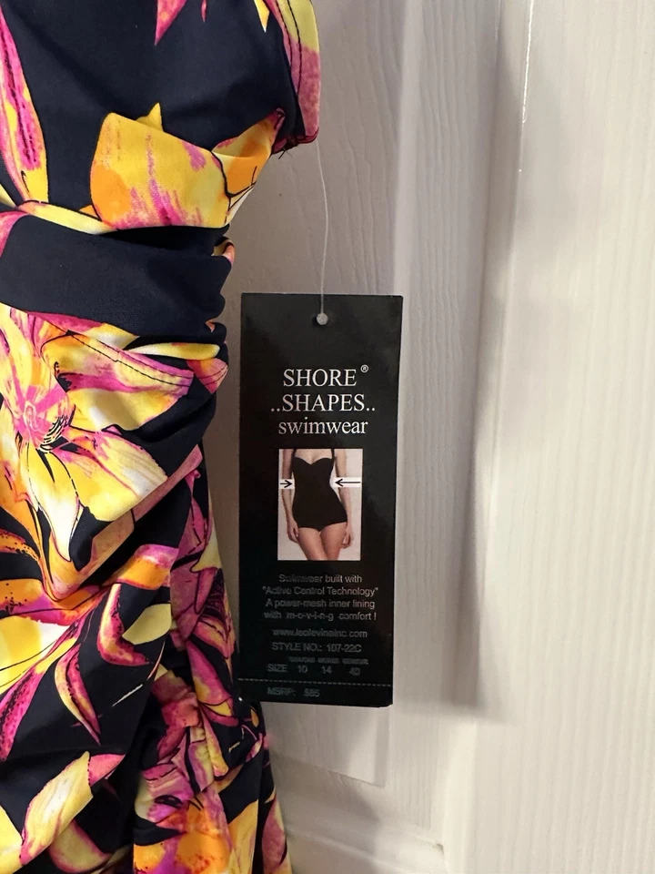 Nuevo con etiquetas Traje de baño floral negro tropical con forma de orilla talla 10 Foto 4 de 4