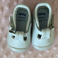 Keds Champion Toe Cap T Strap White Leather Baby Toddler Girl Shoes 0