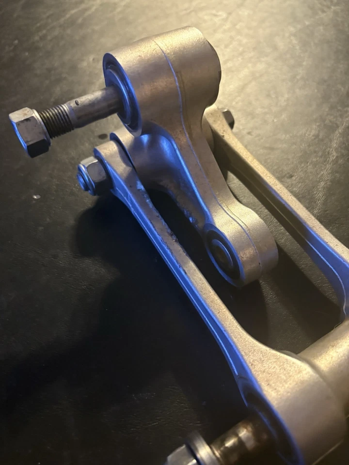 2015 本田 Crf250r Crf 250 R 原始设备制造商后减震枢轴连接 — 第 2/4 张图片