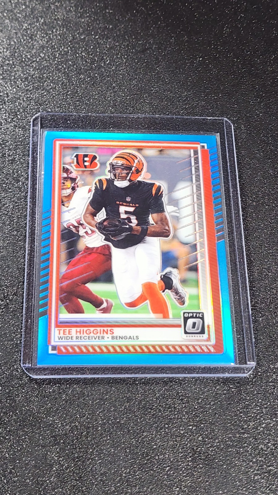 2025 Panini Donruss Optic - Tee Higgins #13 Neon Blue Prizm /399
