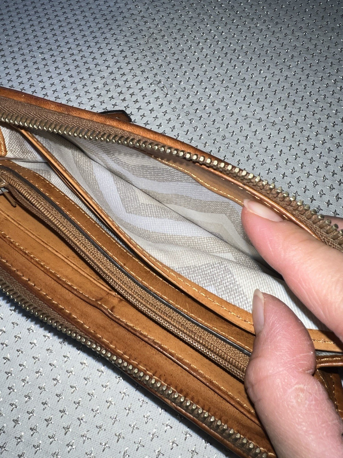 Dooney & Bourke Croc Python Embossed Leather Zip … - image 16