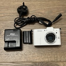 Nikon 1 V1 Camera