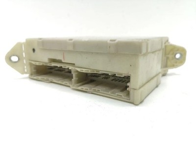 LEXUS IS II GSE2, ALE2, USE2 Sicherungskastenmodul 8273053050 2,20 Diesel 34801319