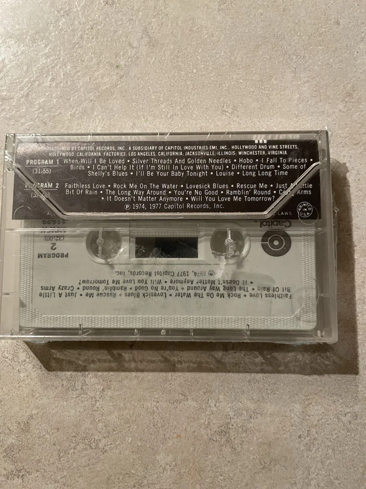 Linda Ronstadt  Greatest Hits - A Retrospective - Double Length Cassette - Image 2 of 2