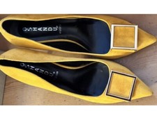 Mustard Yellow Shoes Fashion Show, Size 39 1/2-40 UK 7 With Box