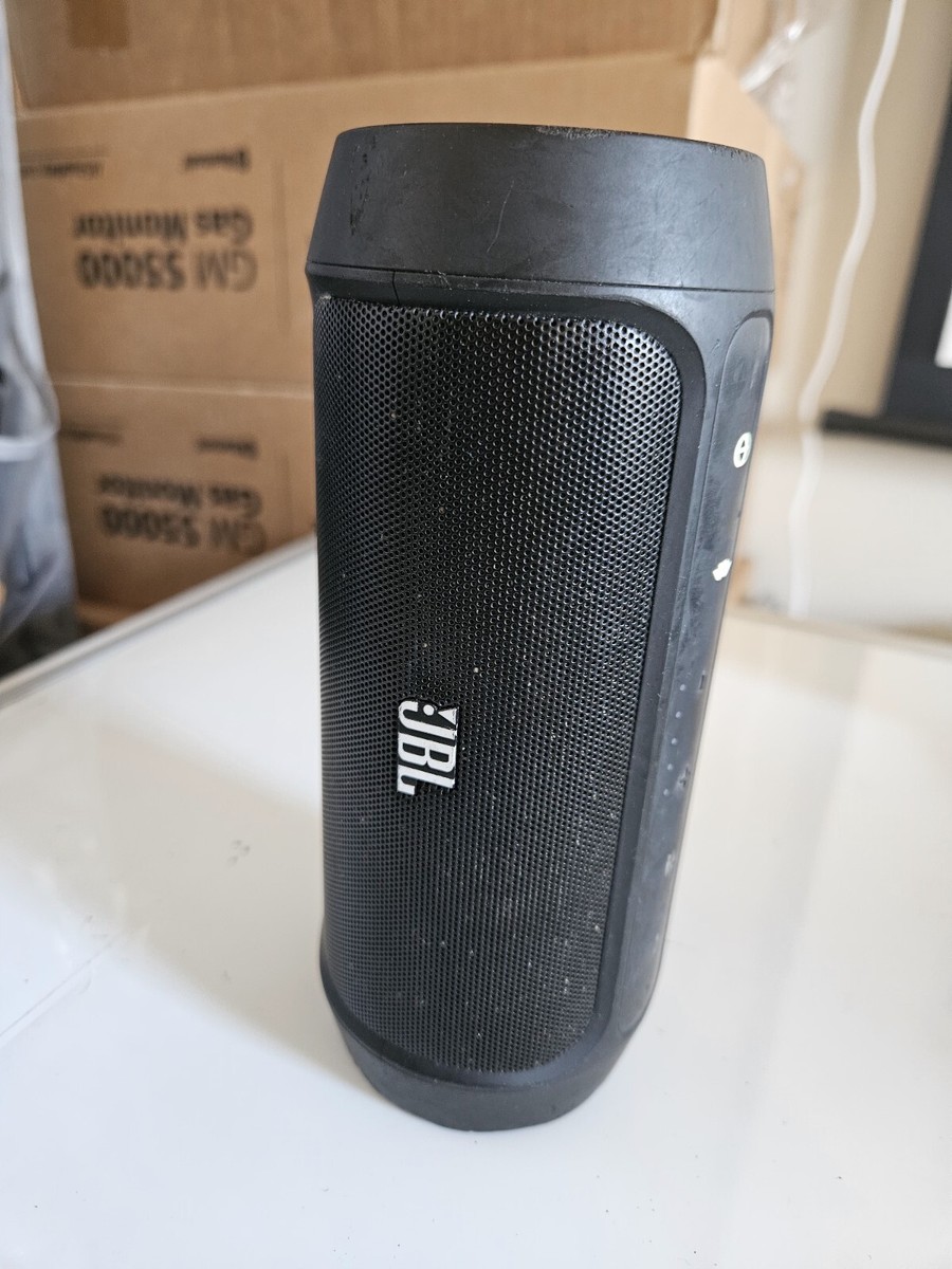 JBL CHARGE 2 PORTABLE SPEAKER 動作確認済み JBL Charge 2 | Portable wireless stereo speaker with massive