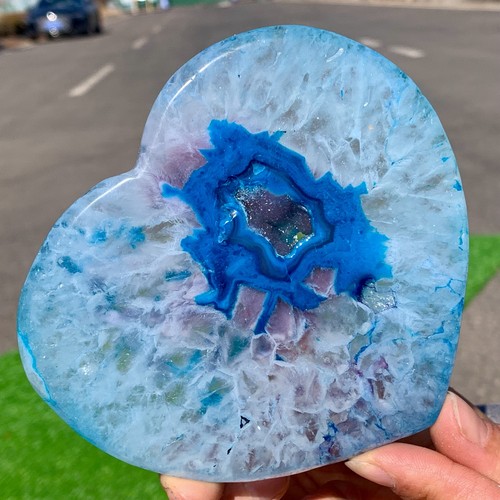 225G Beautiful Blue agate heart-shaped crystal heart-shaped energy healing - Picture 4 of 20