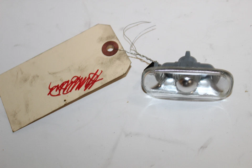 2002-2008 AUDI A4 S4 A3 A6 S6 БОКОВОЙ МАРКЕР КРЫЛО ПОВОРОТ СИГНАЛЬНЫЙ СВЕТ J633 - Изображение 3 из 4