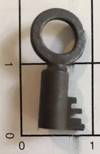 Vintage Small 1 1/2" Barrel Key - large barrel