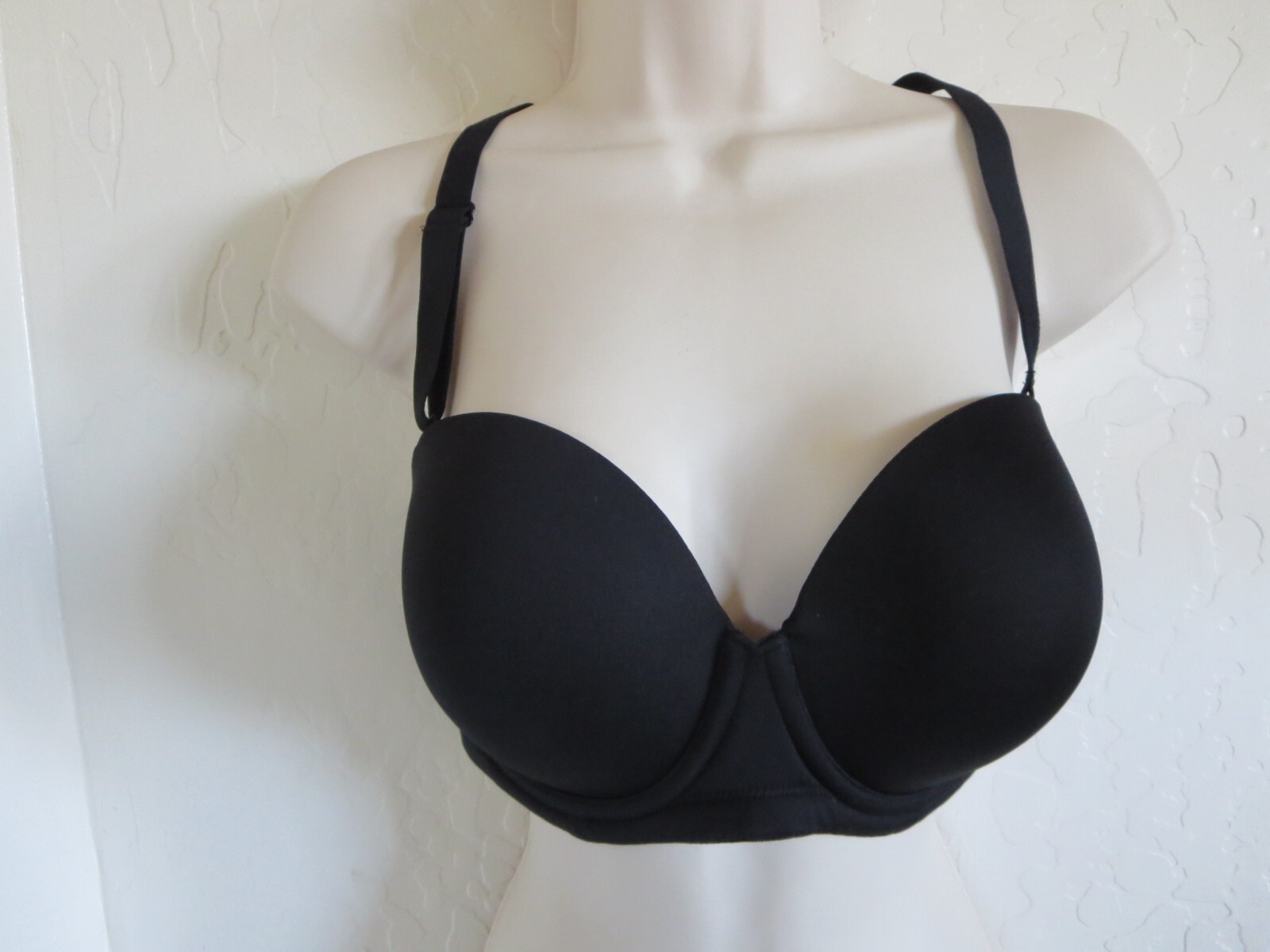 WACOAL 32DDD Red Carpet Strapless Underwire Bra Black NWOT $68