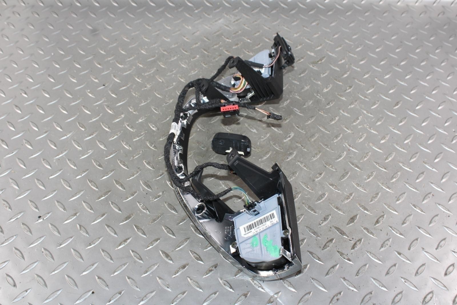 14-17 Ghibli Black Electronic Driver Column Steering Wheel Controls OEM Factory