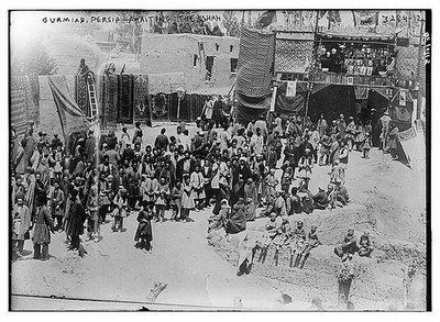 Ourmiah,Persia - Awaiting the Shah,Ahmad Shah Qajar,1898-1930,Urmia,Iran,people